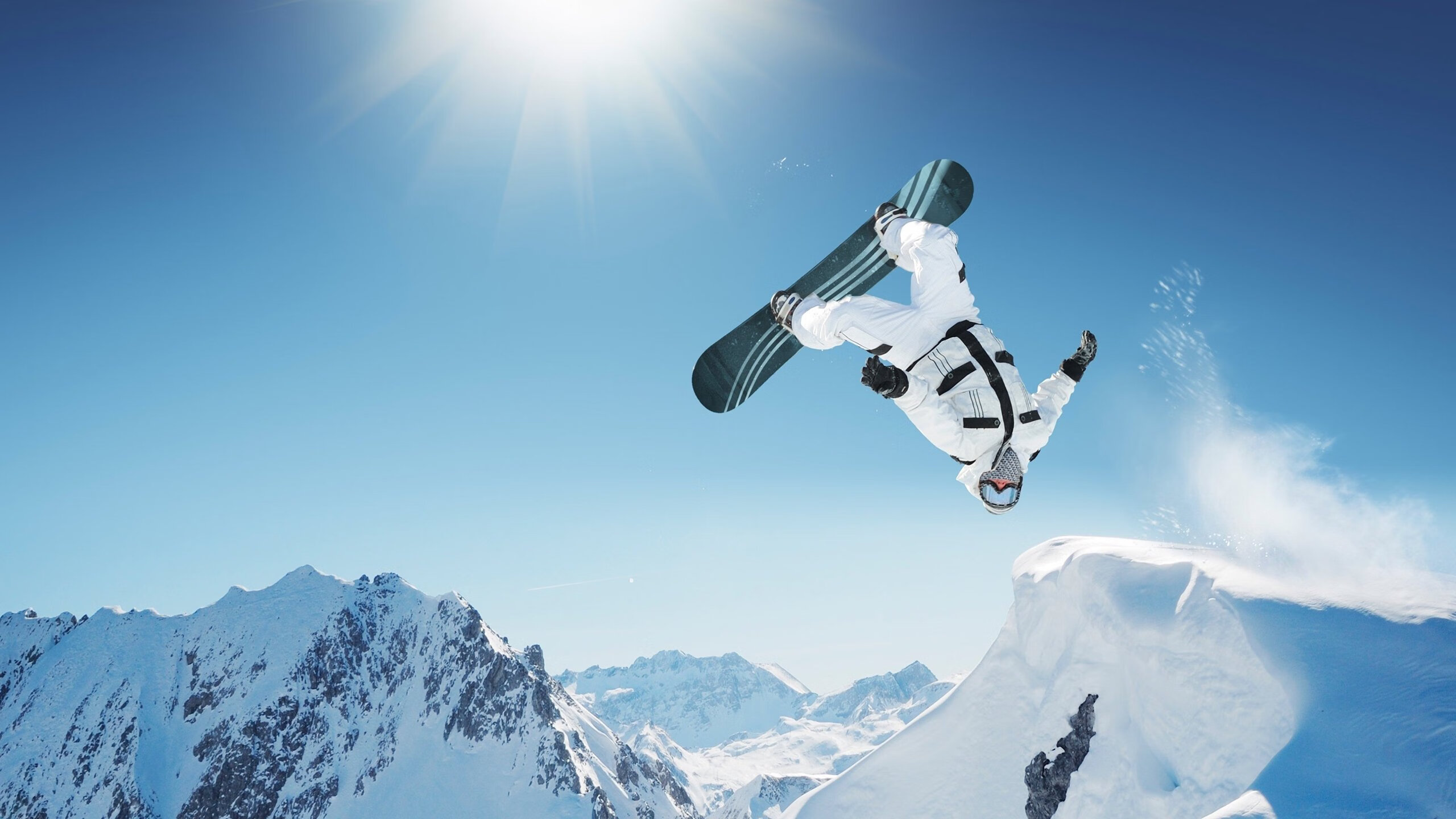 开云官方网站-莱昂·马尔尚稳扎稳打掌控比赛节奏，莱昂内尔